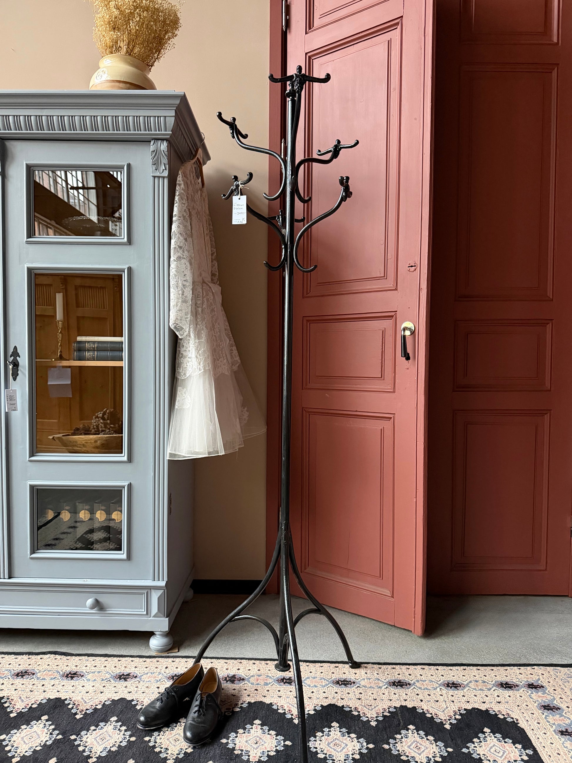 En gammal fin tamburmajor i stål.