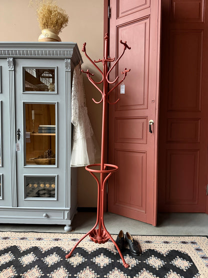 En gammal fin tamburmajor i stål.