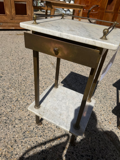 Sängbord 1920-tal, D113
