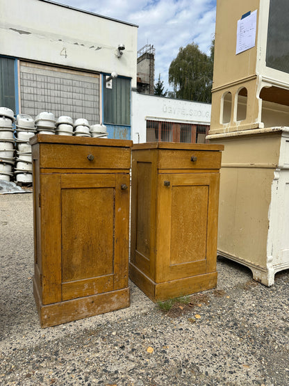 Sängbord D3131
