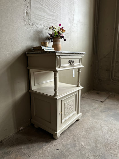 Sängbord, A23920
